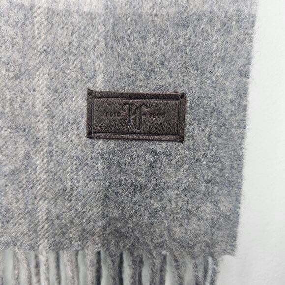 HICKEY FREEMAN 100% Cashmere Scarf Plaid Fringed 65 x 12 Soft Classic Luxury - Picture 4 of 7